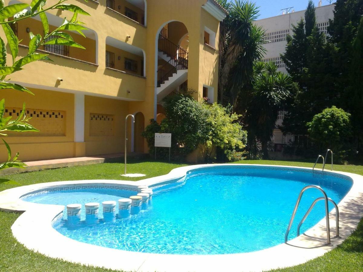 Precioso Apartamento Frente Al Mar ベナルマデナ エクステリア 写真