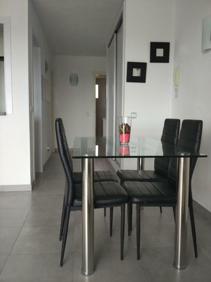 Precioso Apartamento Frente Al Mar ベナルマデナ エクステリア 写真