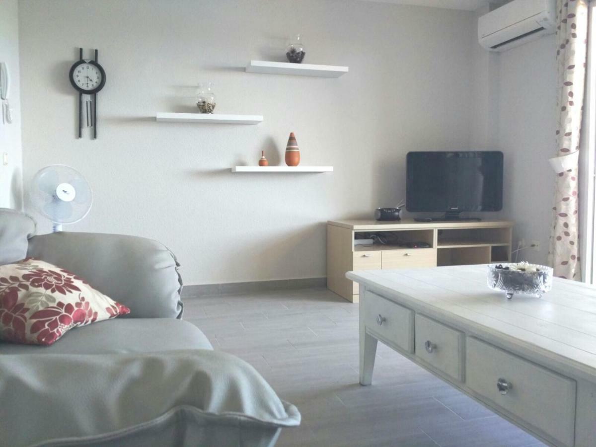 Precioso Apartamento Frente Al Mar ベナルマデナ エクステリア 写真