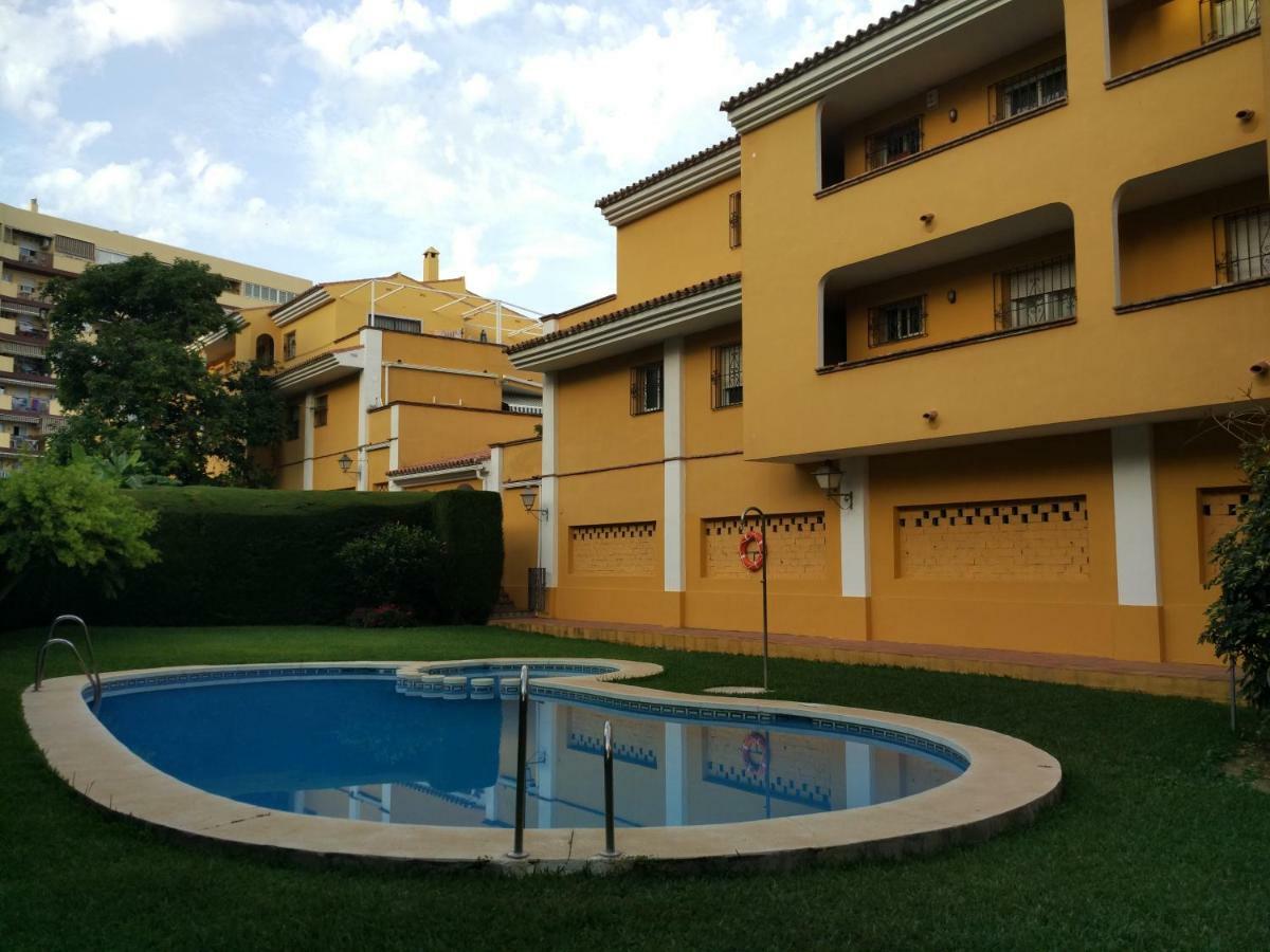 Precioso Apartamento Frente Al Mar ベナルマデナ エクステリア 写真