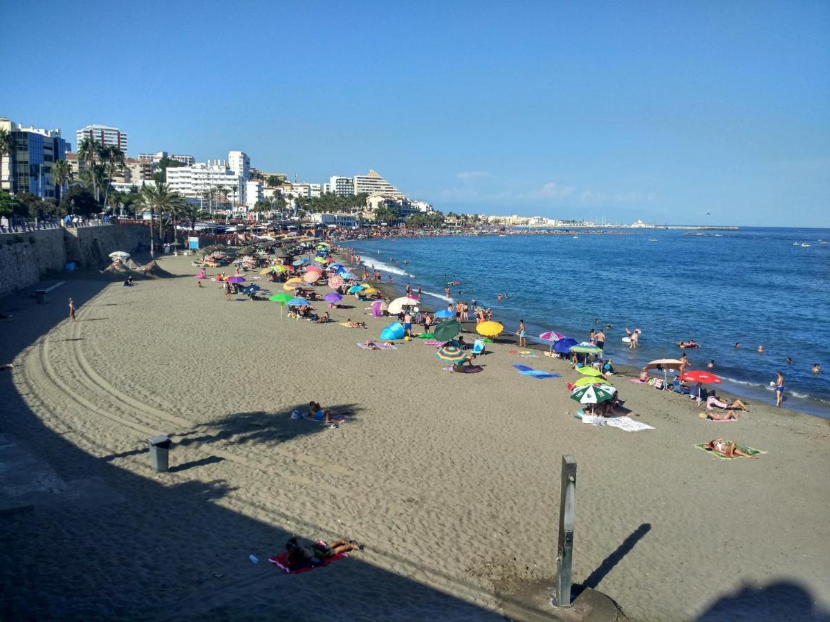 Precioso Apartamento Frente Al Mar ベナルマデナ エクステリア 写真